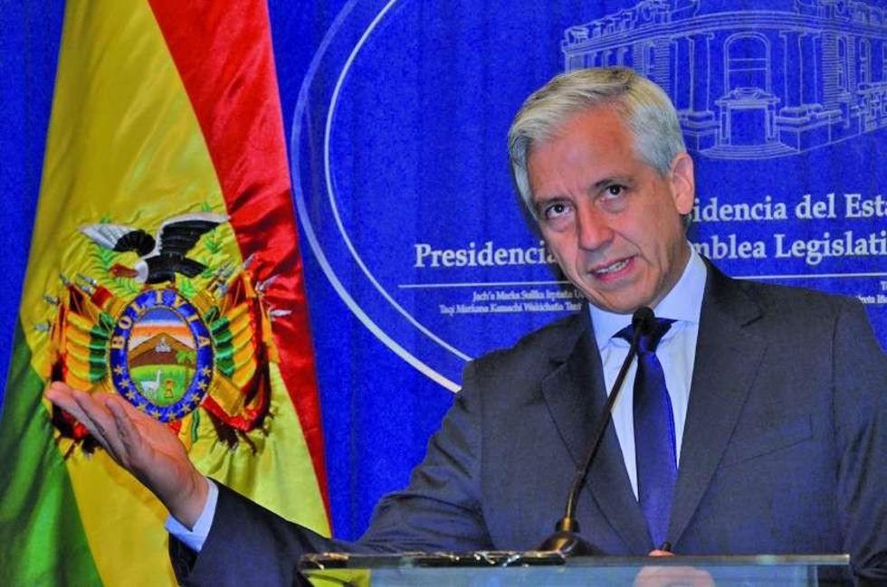 Según García Linera, el clero debe renovar a sus jerarcas en Bolivia
