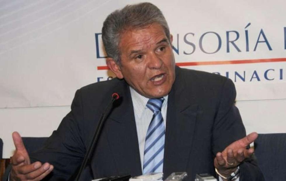 Defensor presenta informe sobre gestión defensorial