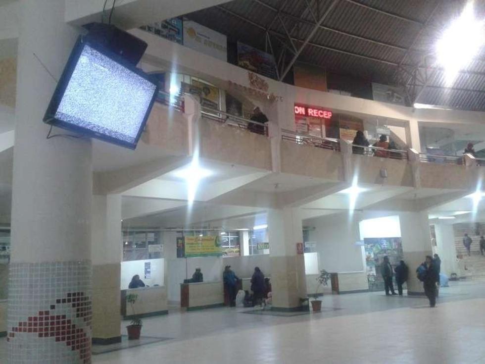 Los televisores de la terminal no funcionan bien