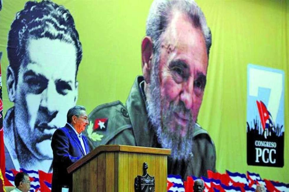 Cuba prevé cambio generacional preservando régimen socialista