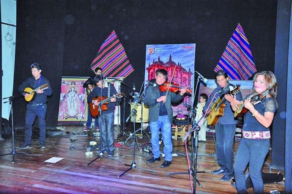 Grupo Macuquina vuelve al escenario