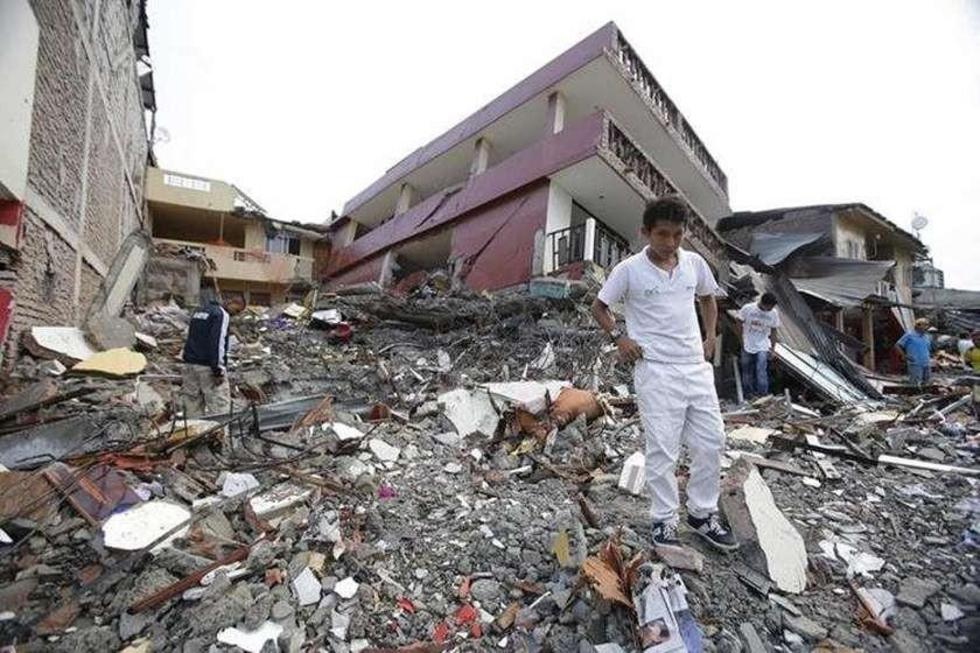 La cantidad de muertos por el terremoto en Ecuador asciende a 480 