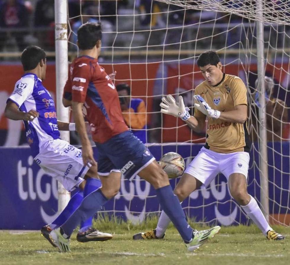 Wilster se acerca más al título