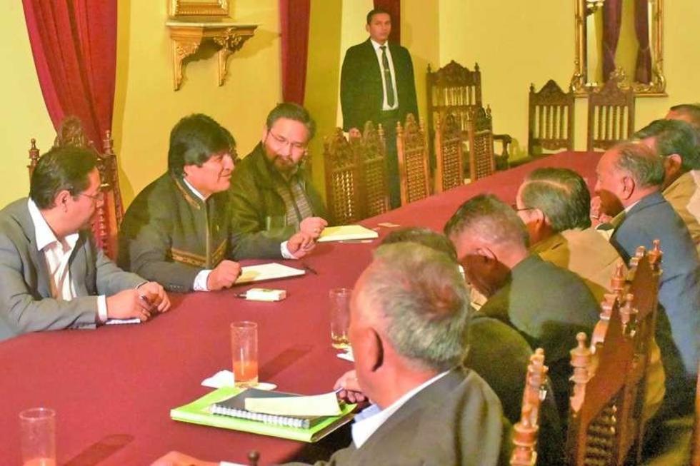 Morales instruye mejorar las rentas de los jubilados