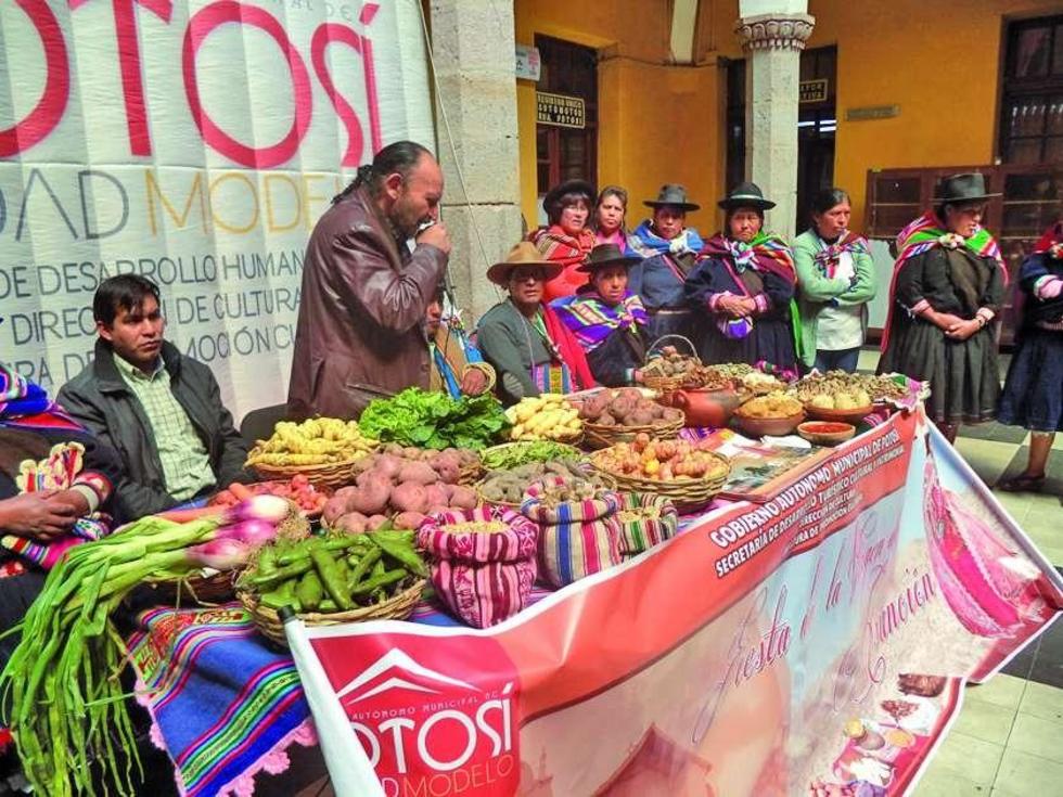 En Pati Pati se desarrolla la feria agropecuaria y turismo