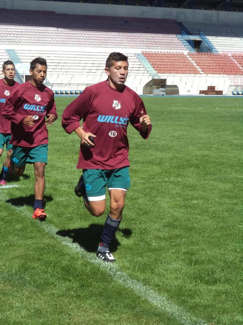 Lora se perderá el partido por acumulación de amarillas
