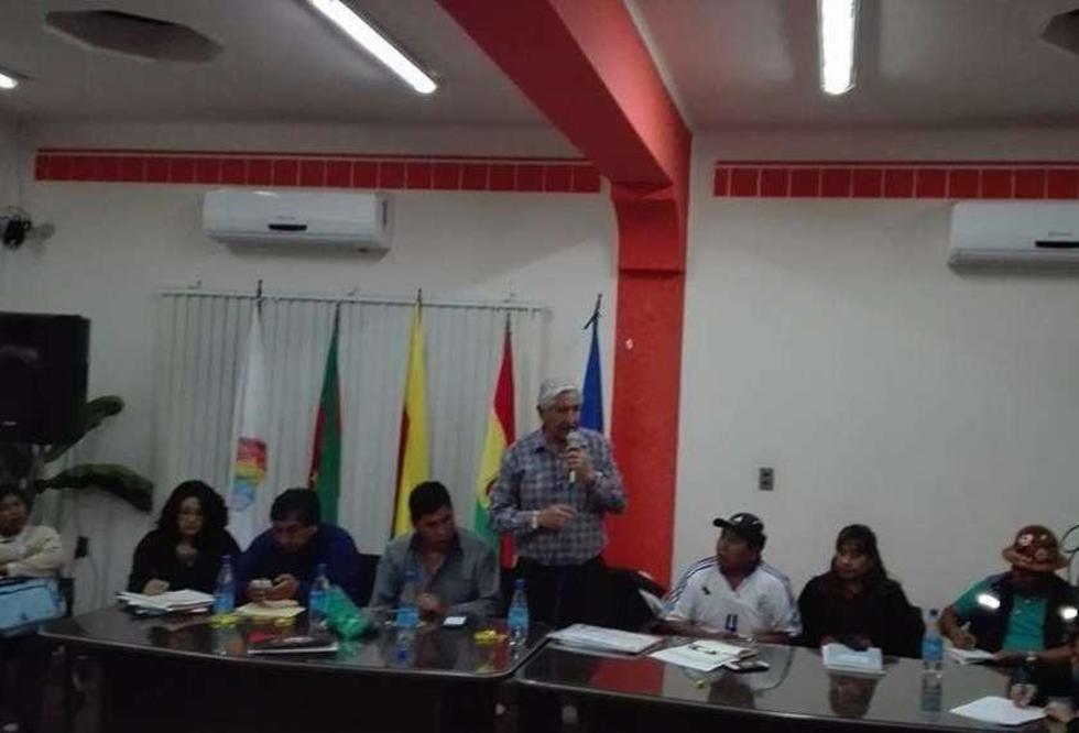 Acuerdo detiene huelga general indefinida en la población de Tupiza