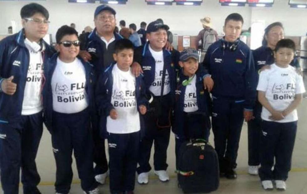 Siete niños de El Alto competirán en un concurso mundial de robótica 