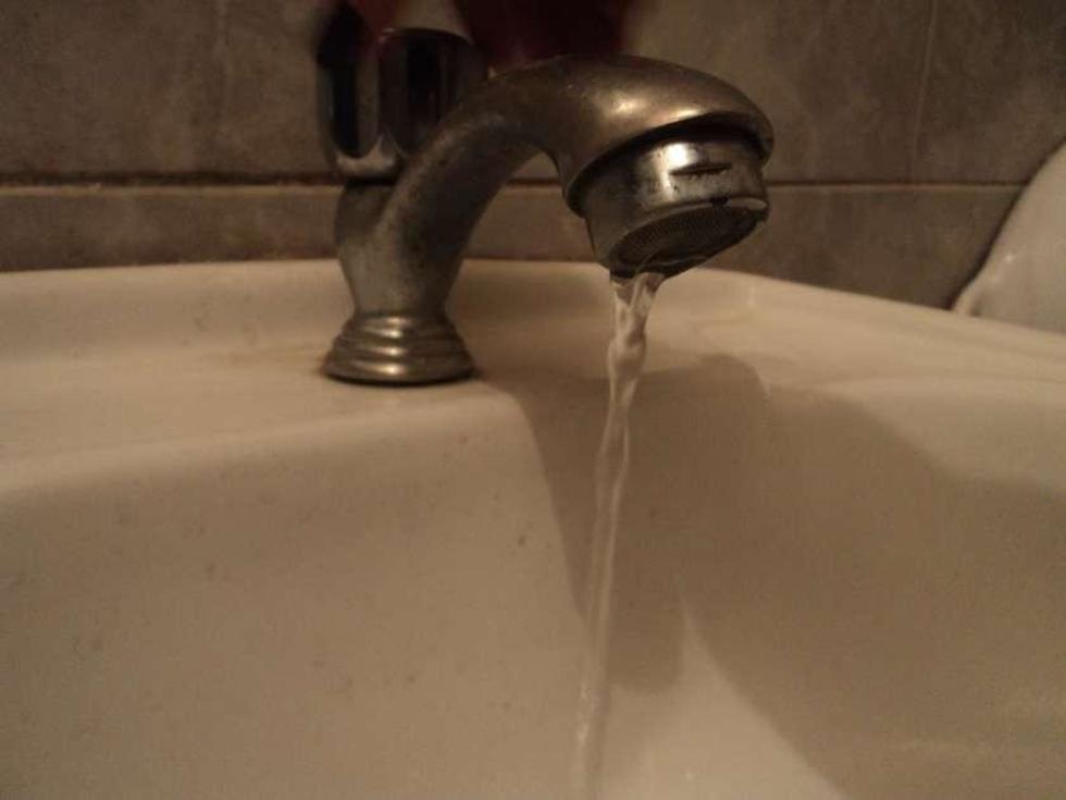 Sigue la campaña para que la población cuide el agua