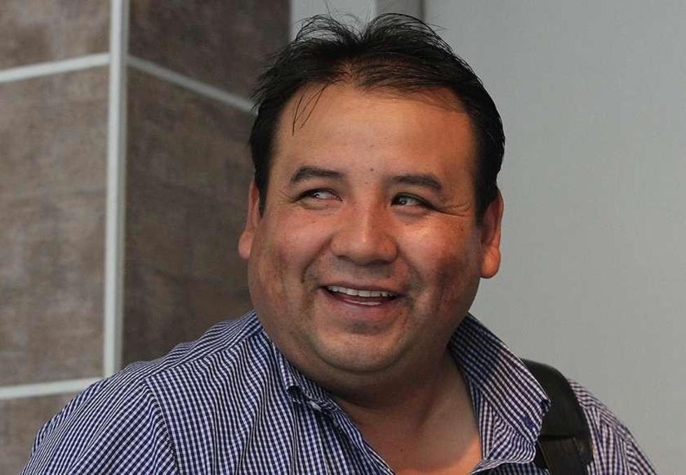 Desconocen a Marco Ortega 