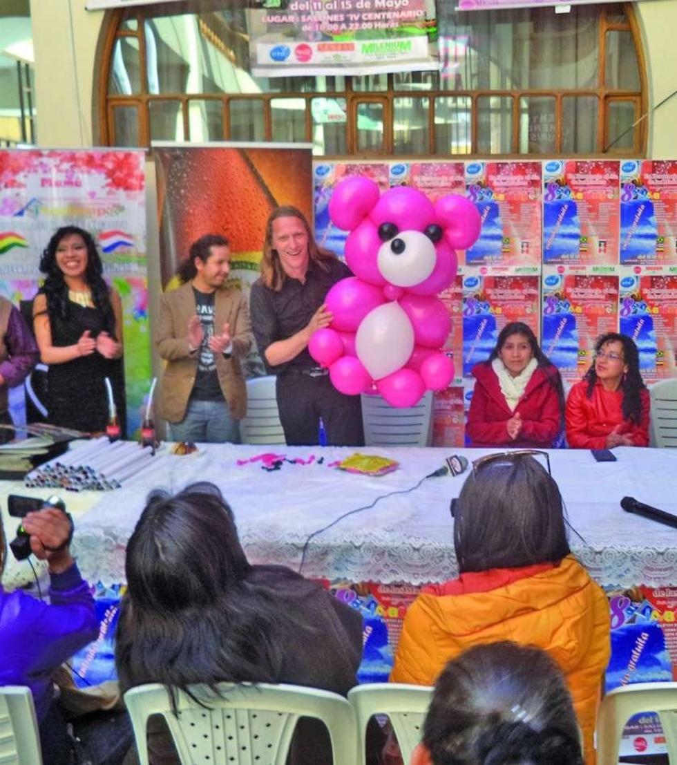 Mañana inicia feria de arte decorativo y manualidades