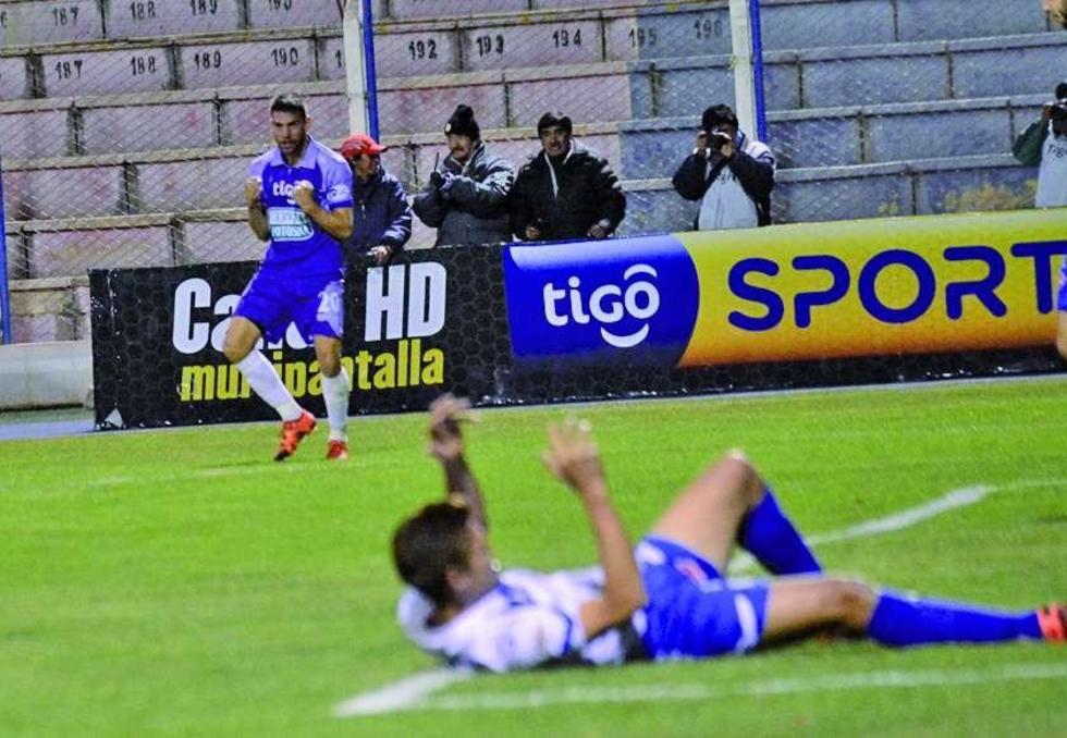 Real Potosí gana a San José y se aleja del descenso