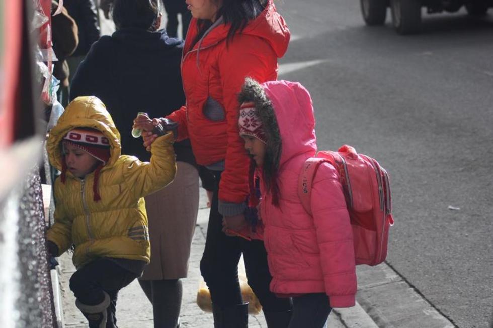 Ropa abrigada es permitida en las unidades educativas