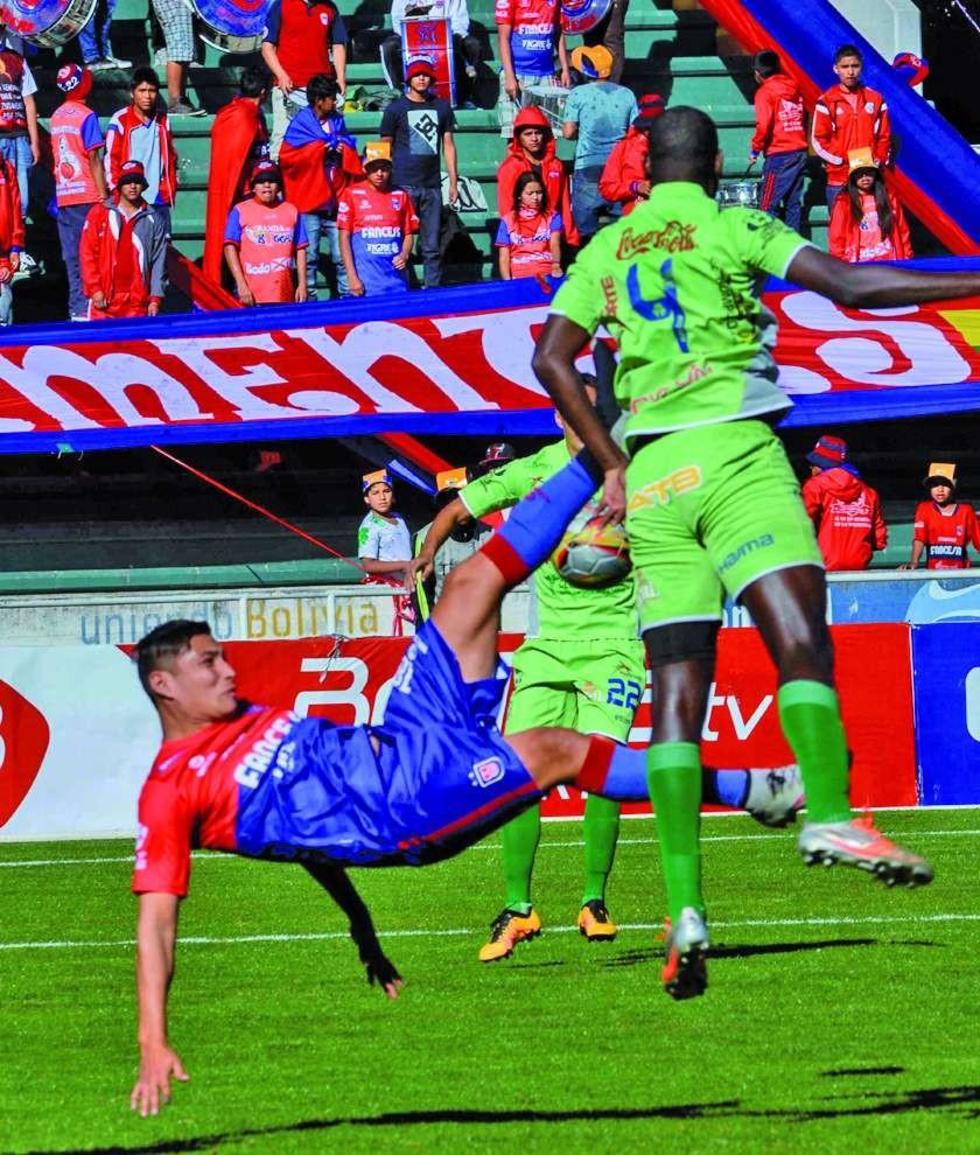 La U cumple su tarea y accede a la Sudamericana 