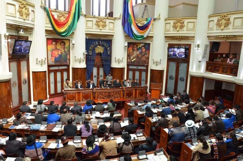 Senado sanciona la Ley  de Identidad de Género