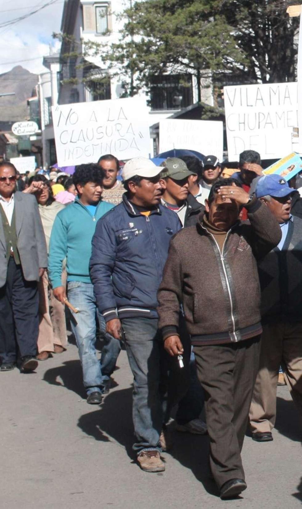 Comerciantes marchan hoy contra impuestos nacionales