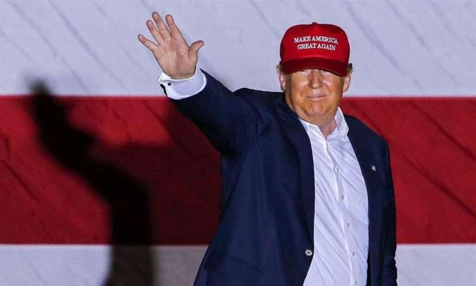 Trump sigue con sus ataques y desoye llamados a la unidad
