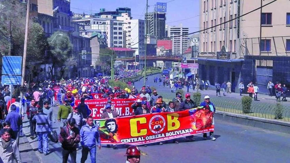 COB anuncia radicalizar las medidas de protesta