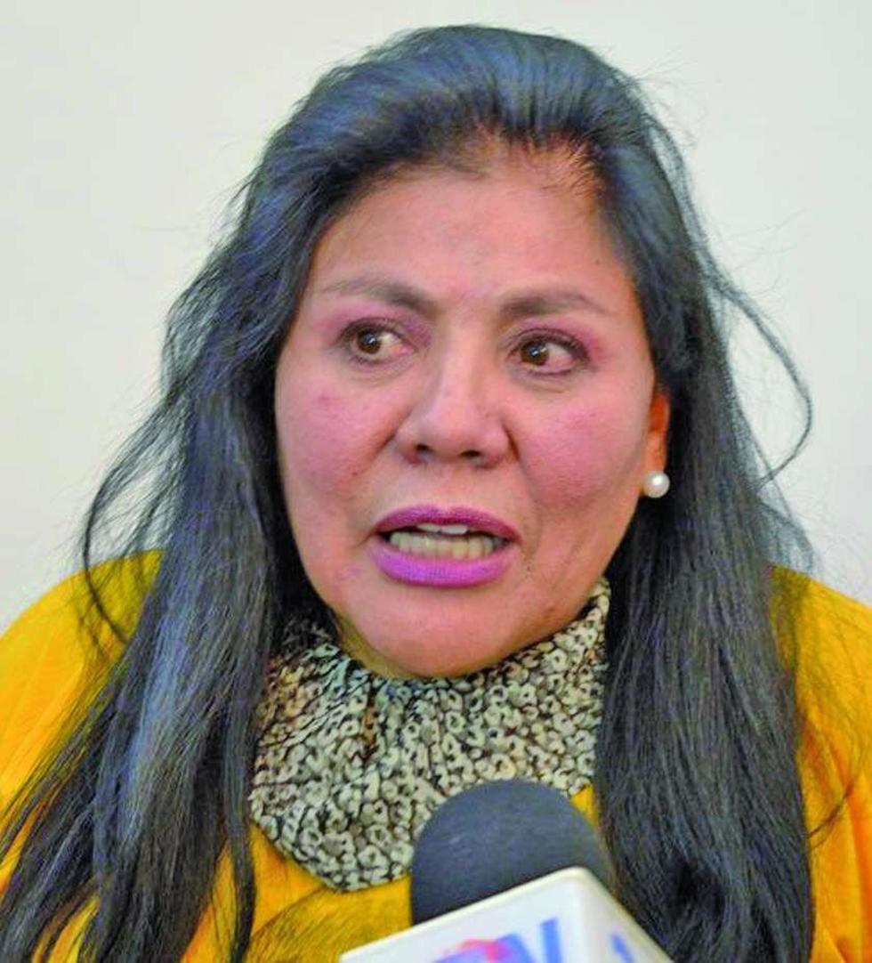 Presentan una denuncia contra  Piérola