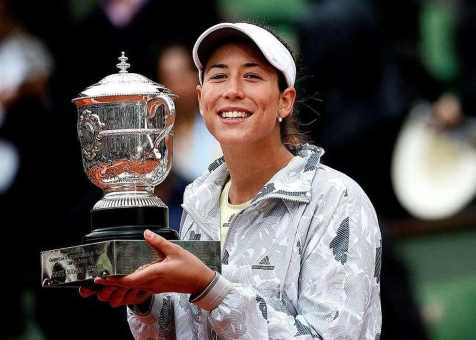 Muguruza vence a Williams y gana su primer Grand Slam