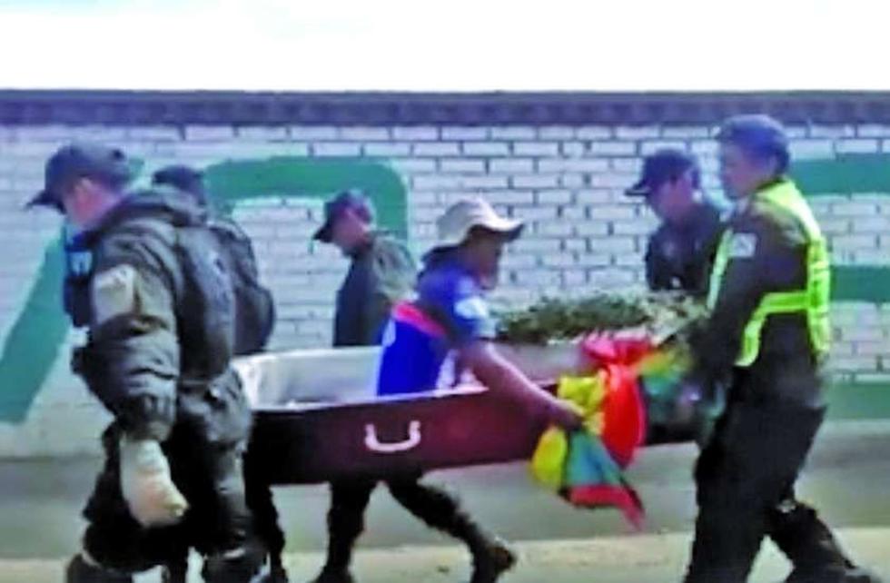 Cirugía a Evo fue exitosa y usará muletas 4 semanas