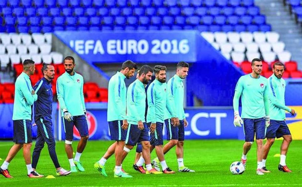 Turquía se enfrentará hoy a Croacia 