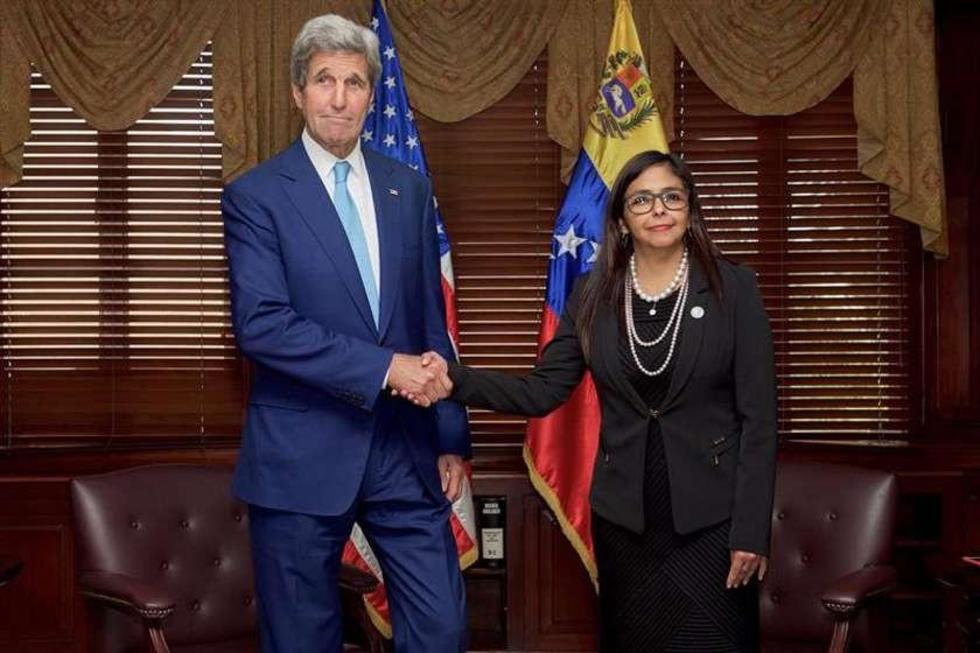 EE.UU. pide referendo en Venezuela y anuncia  un diálogo bilateral