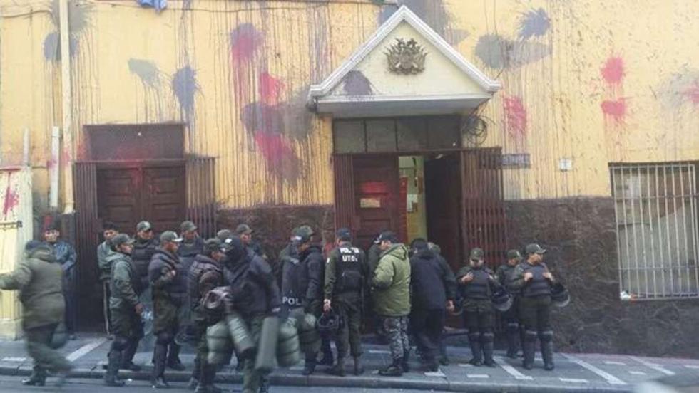 Los maestros cumplen el tercer día de huelga