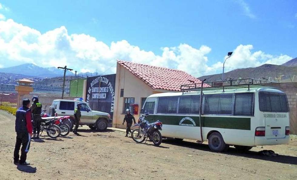 Continúa estado de emergencia en cárcel de Cantumarca