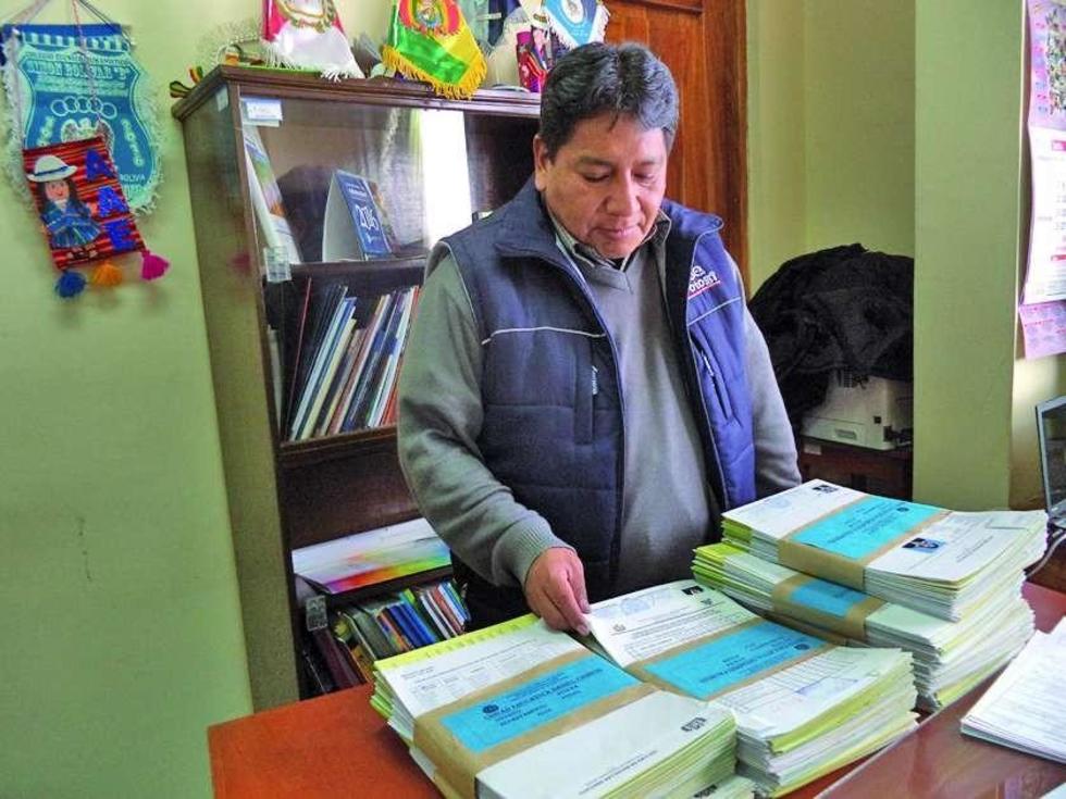 Comienzan trámites de 9.000 diplomas de bachiller en Potosí