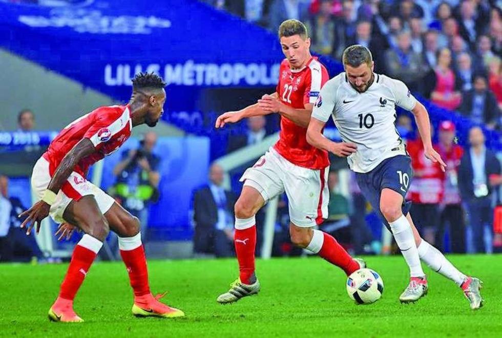 Francia empata sin goles ante Suiza