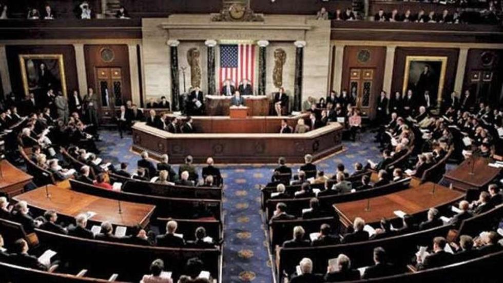 Senado en EE.UU. rechaza aumentar control de armas