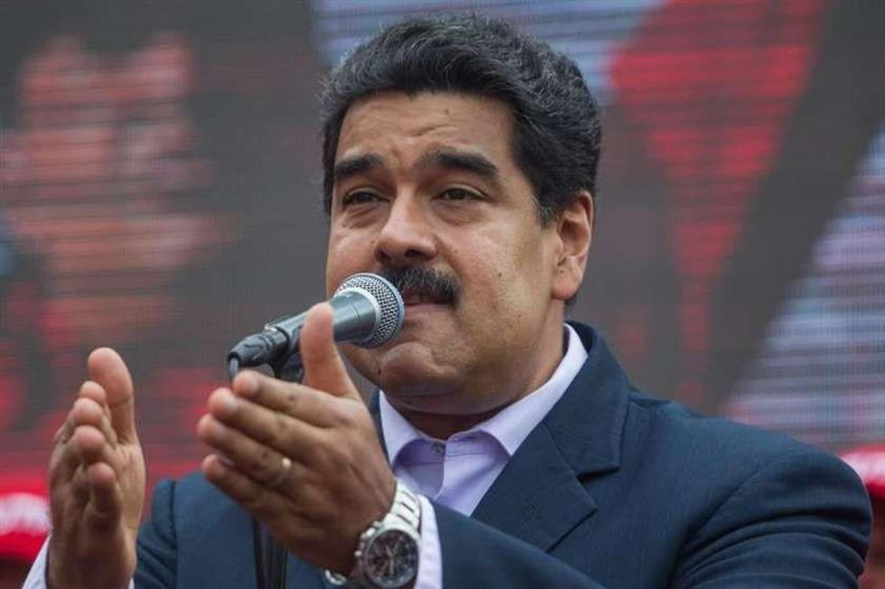 Oposición tiene firmas necesarias para el referendo contra Maduro