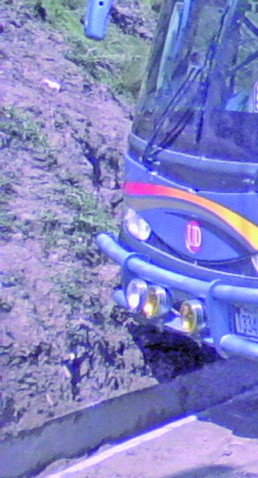 Un anciano  fallece tras el impacto de un bus
