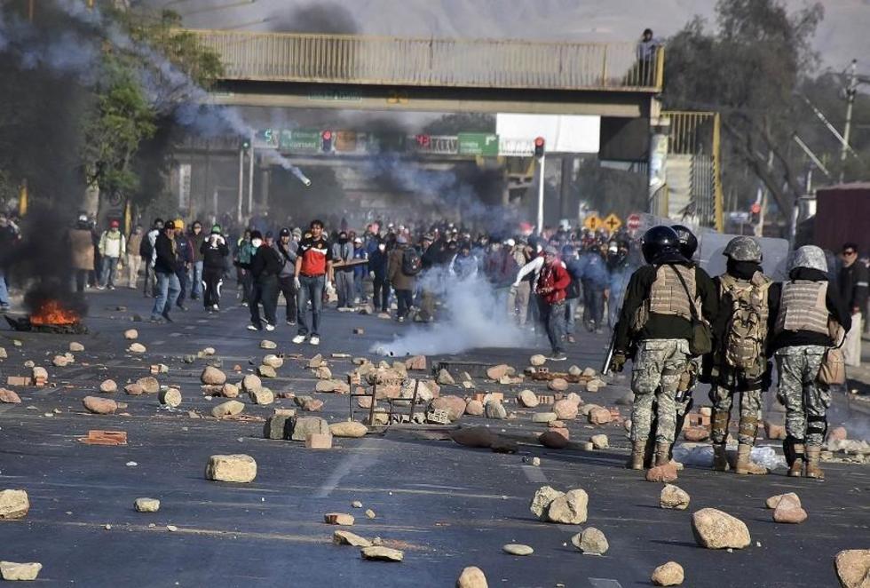 Gobierno dice que paro "artificial" de la COB no afectó al país 