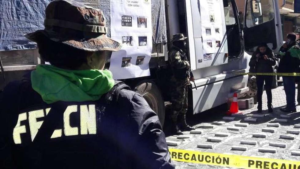 Felcn secuestra 55 kilos de cocaína y 10 kilos de marihuana en La Paz