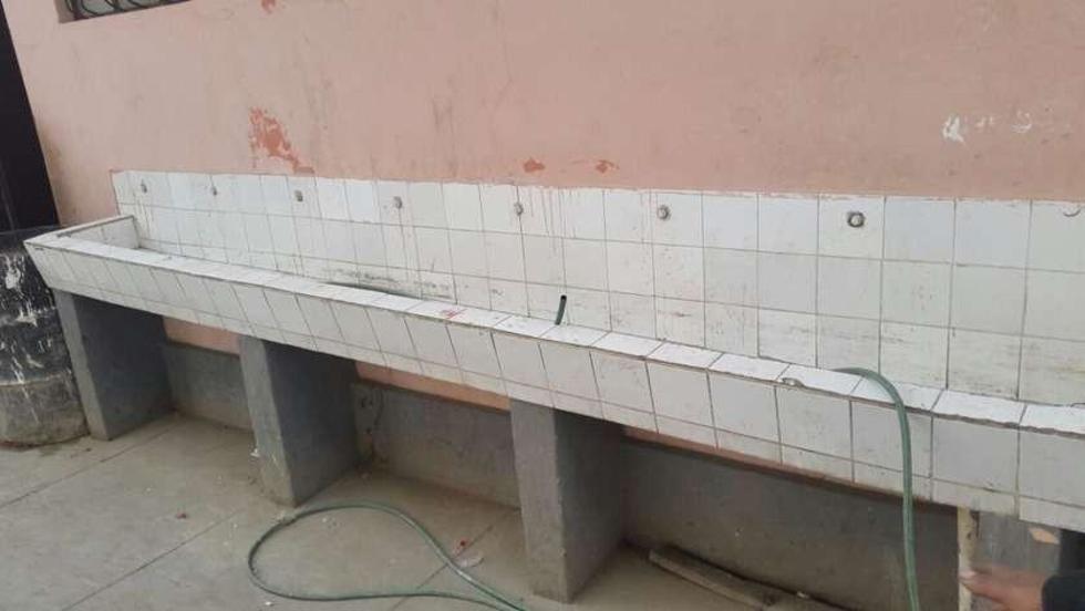 Planifican la intervención de escuelas y de baños