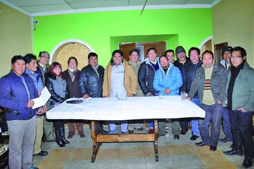 Autores y compositores reciben  las regalías