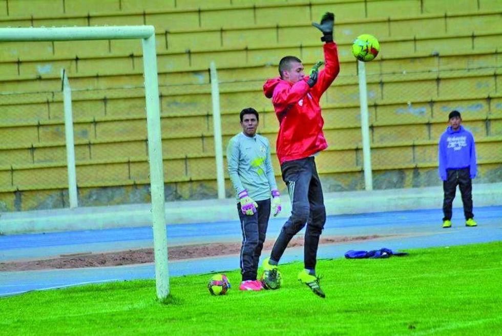 Banegas es duda para el partido del domingo