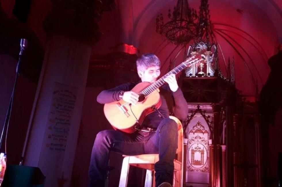 Piraí Vaca rinde homenaje a El Potosí, en sus 15 años de vida