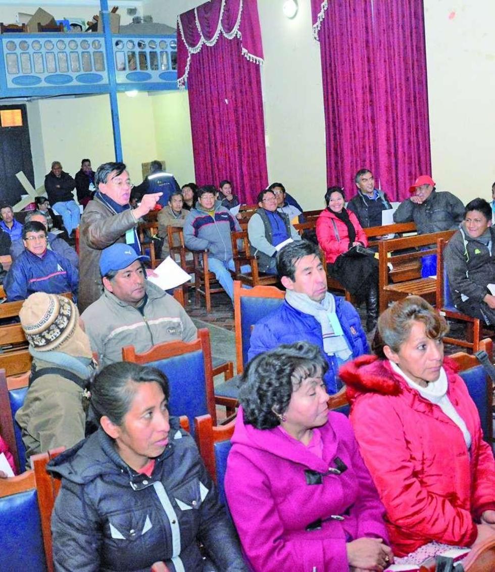 Reúnen conclusiones para  estatuto de fraternidades