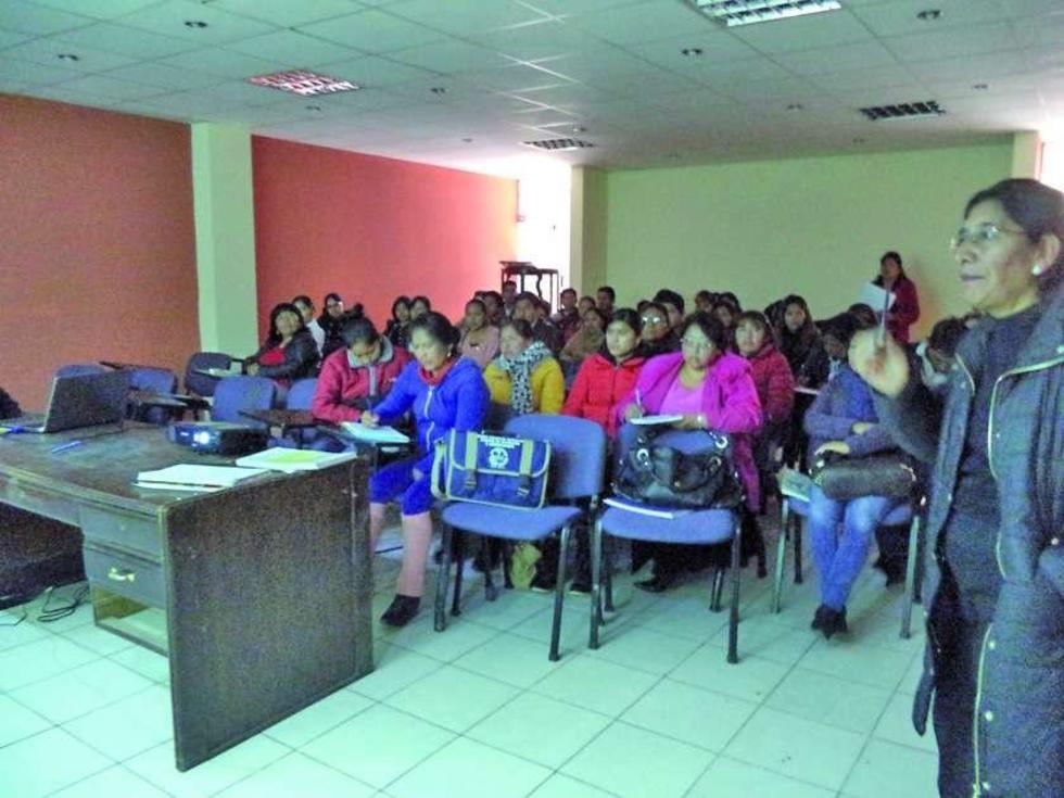 Capacitan a un centenar de médicos de Mi Salud