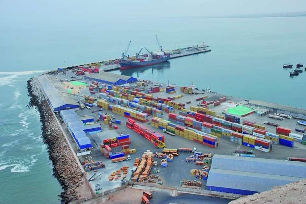Gobierno dice que Bolivia sentará presencia en los puertos chilenos