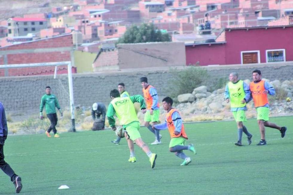 Nacional se prueba con Bolívar para el torneo Apertura