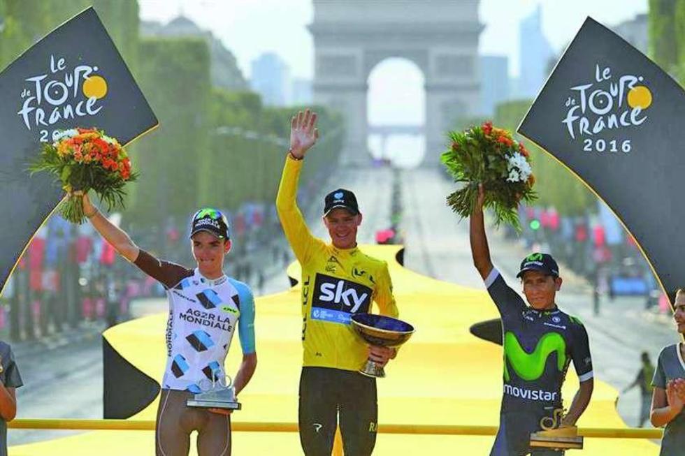 Froome ilumina París con su tercer Tour de Francia