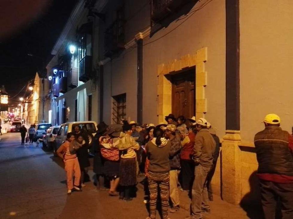 Los vecinos claman por agua y en Aapos niegan eventual crisis