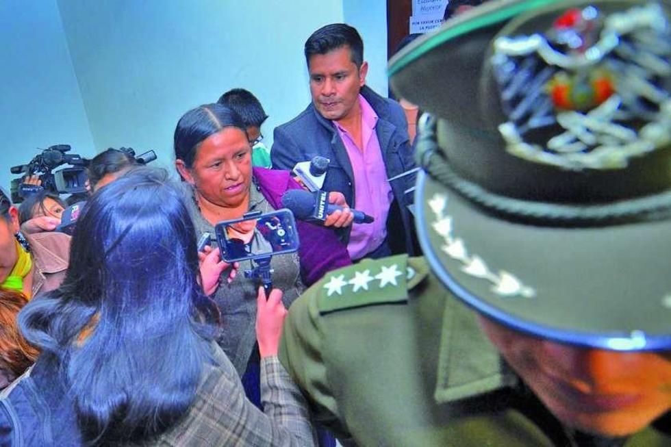 Aprehenden a Achacollo por el caso de corrupción en el Fondioc