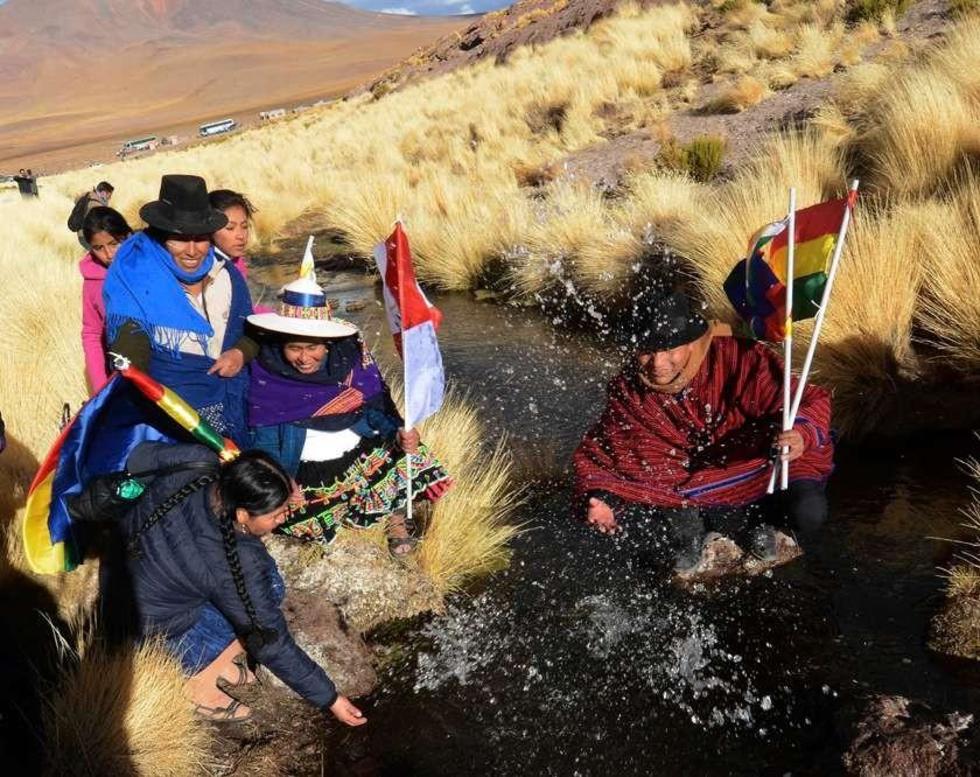 Potosinos fortalecen defensa de las aguas de manantial del Silala