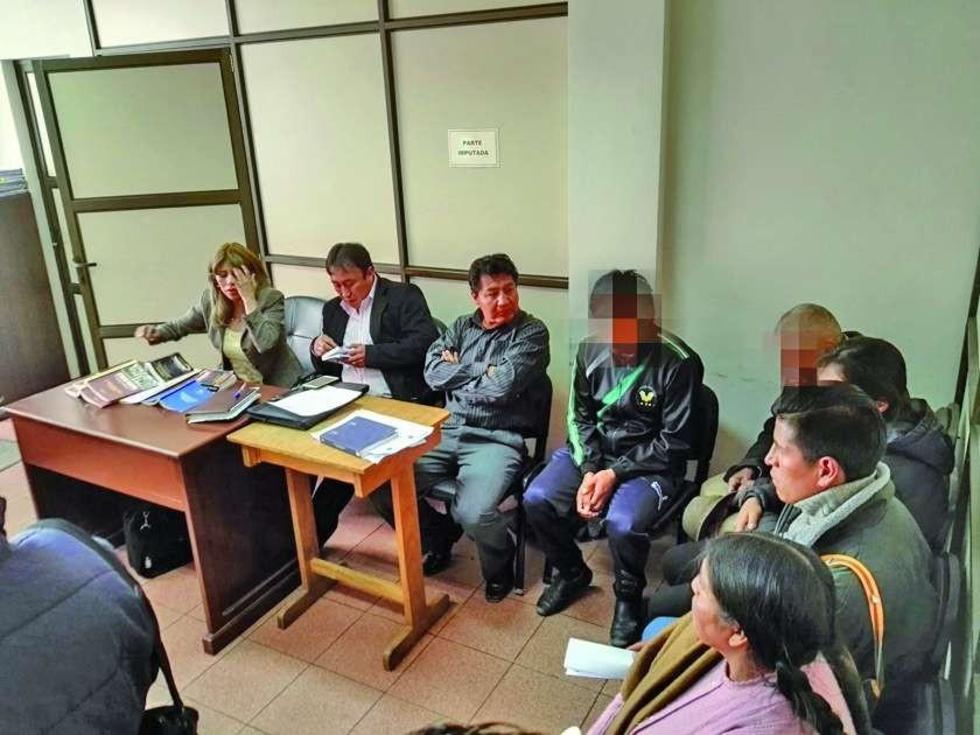 Ordenan detención de presuntos biocidas en penal de Cantumarca