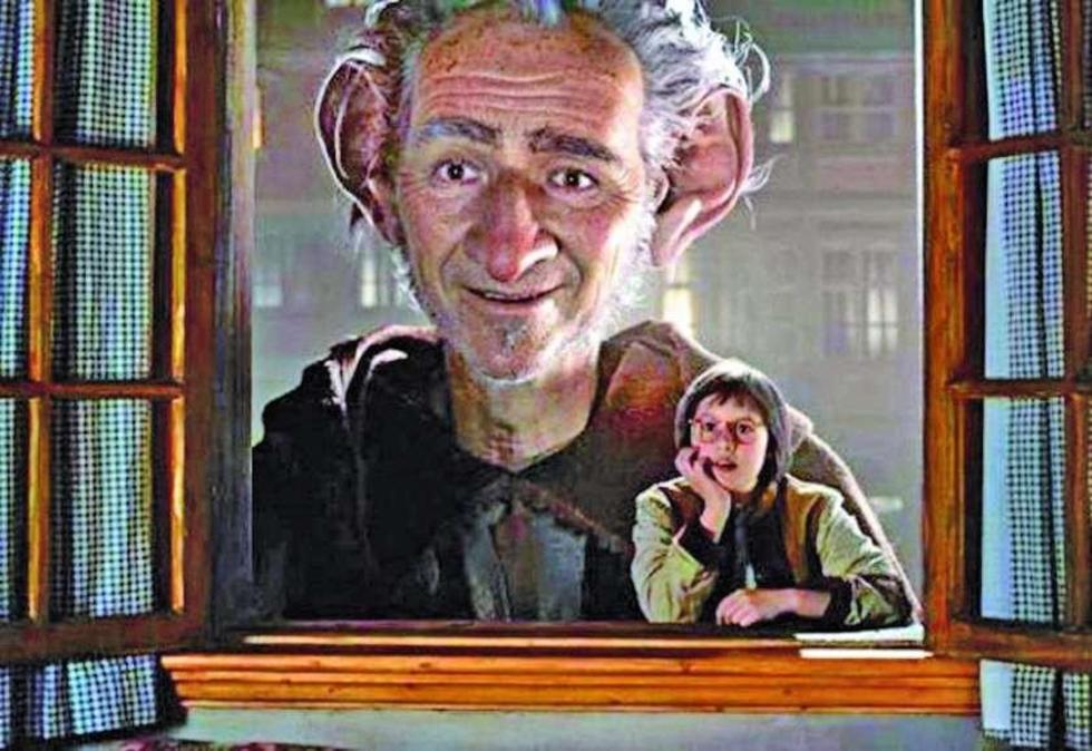 Multi Cine estrena el filme “El buen amigo gigante”